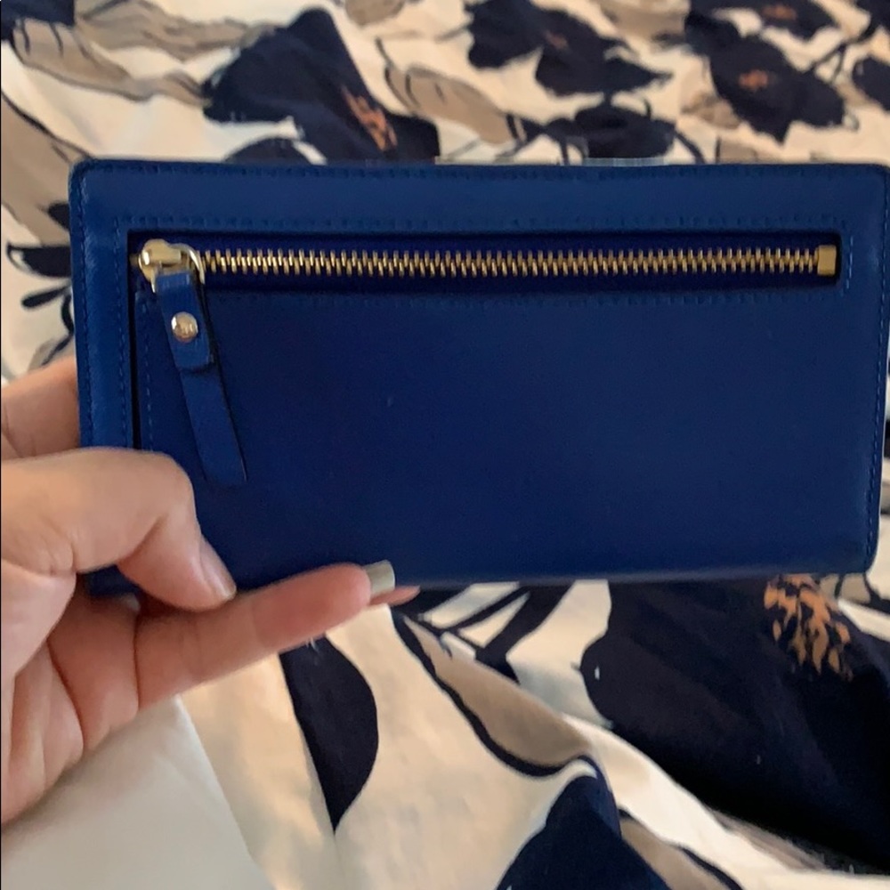 Kate Spade Wallet - Picture 2 of 3
